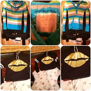 2 girls hoodies, both for $15.00 both are xl